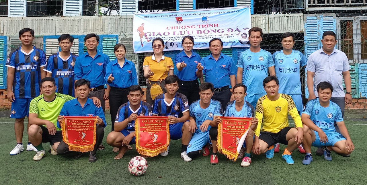 Cầu Ngang – Châu Thành – Trà Cú: Tổ chức giao lưu bóng đá chào mừng Đại hội đại biểu Đoàn TNCS Hồ Chí Minh tỉnh Trà Vinh