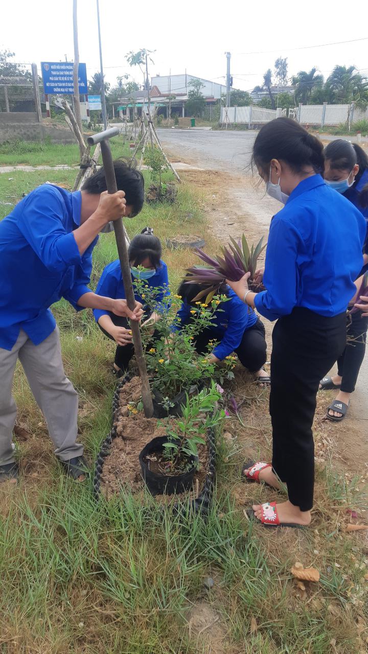 Cầu Ngang đồng loạt ra quân hưởng ứng ‘Ngày Chủ Nhật xanh’ toàn quốc lần thứ I năm 2022